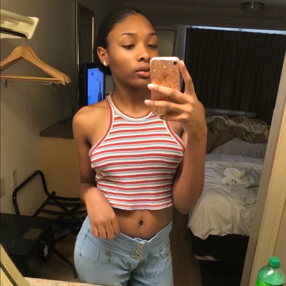 Meet your Posher, Noesha - Picture 4 of 5